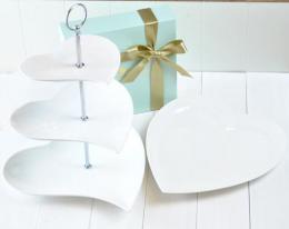 お菓子が一段と可愛く見える!ハートの3段ケーキスタンド(大皿セット)